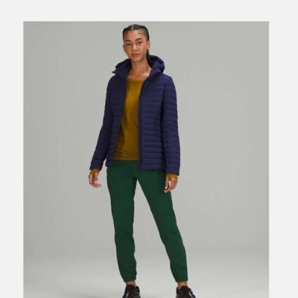 Lululemon Pack It Down Jacket size 12 Night Sea Blue 700 Fill Goose down